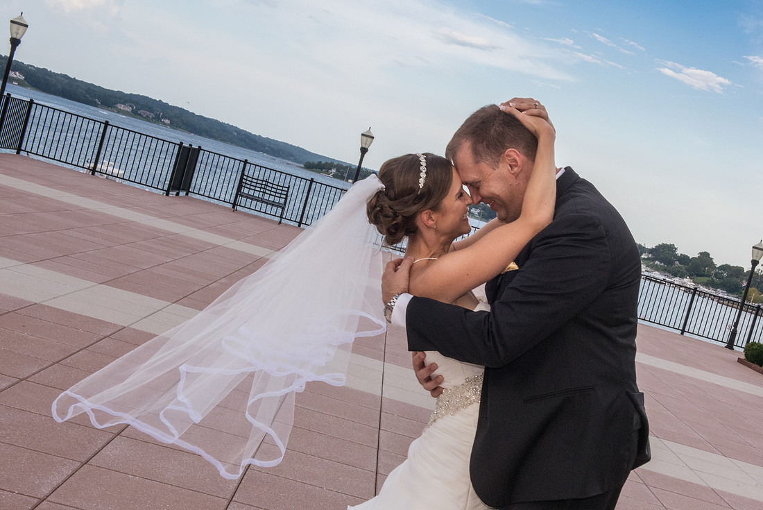 cherryville-photography-clinton-hunterdon-county-NJ-wedding-photographer, cute-sweet--fun-must-have-bride-groom-picture-molly-pitcher-inn
