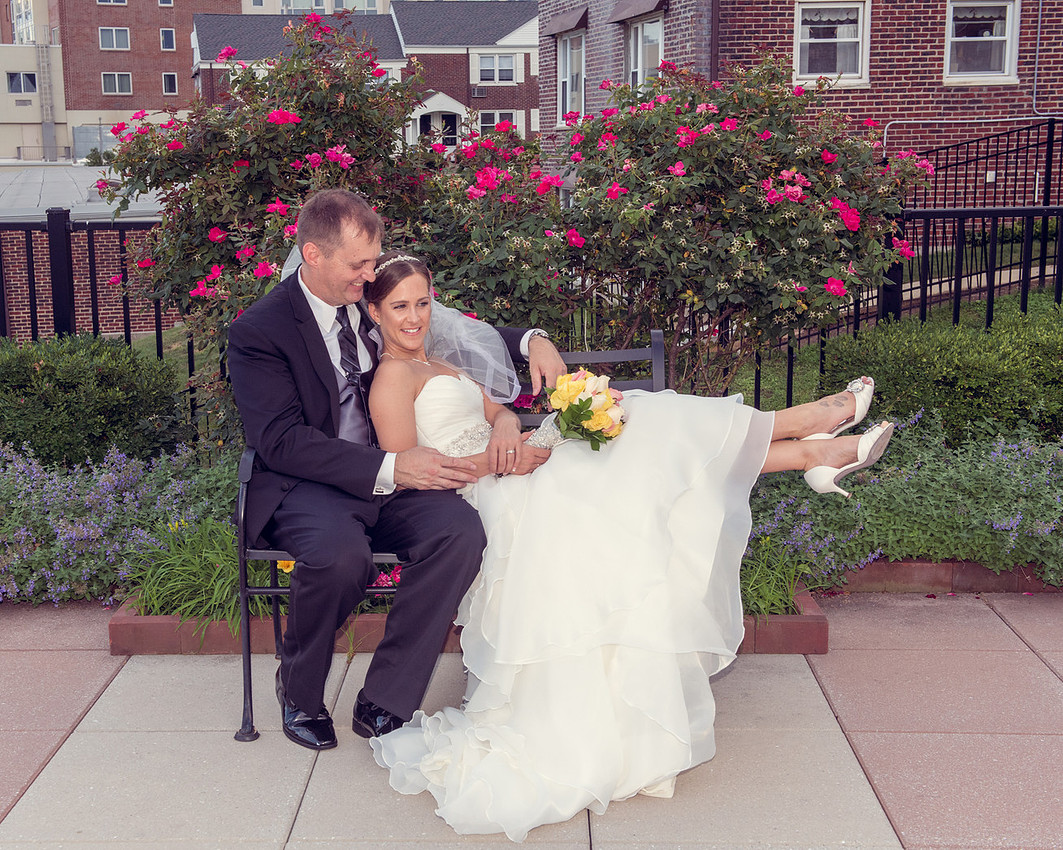 cherryville-photography-clinton-hunterdon-county-NJ-wedding-photographer, cute-sweet--fun-must-have-bride-groom-picture-molly-pitcher-inn