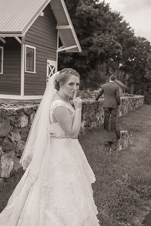 10,clinton-hunterdon-county-NJ-wedding-photographer, cute-sweet--fun-must-have-bride-groom-picture-beaver-brook-cc-cherryville-photography