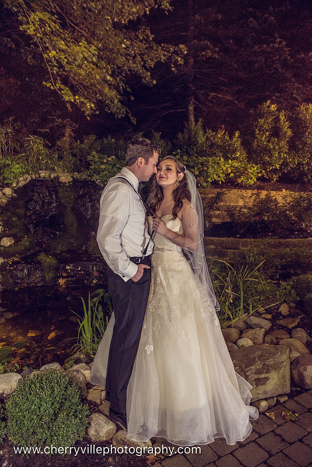 #ButtonwoodManor #NJWedding #CherryvillePhotography cherryville-photography-clinton-hunterdon-county-NJ-wedding-photographer, cute-sweet--fun-must-have-bride-groom-picture-button-wood-manor750_1404