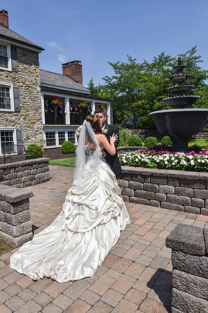 Wedding Pictures The Farmhouse at the Grand Colonial