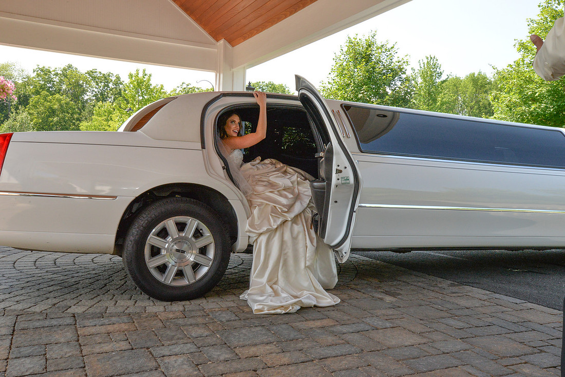 Wedding Pictures The Farmhouse at the Grand Colonial
