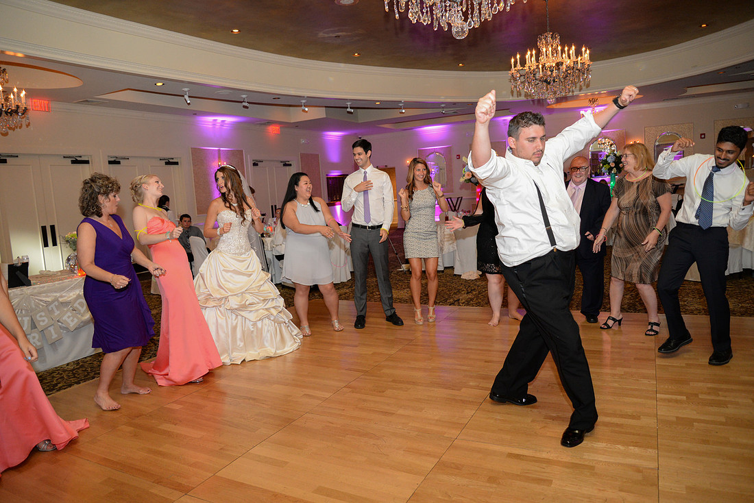 Wedding Pictures The Farmhouse at the Grand Colonial