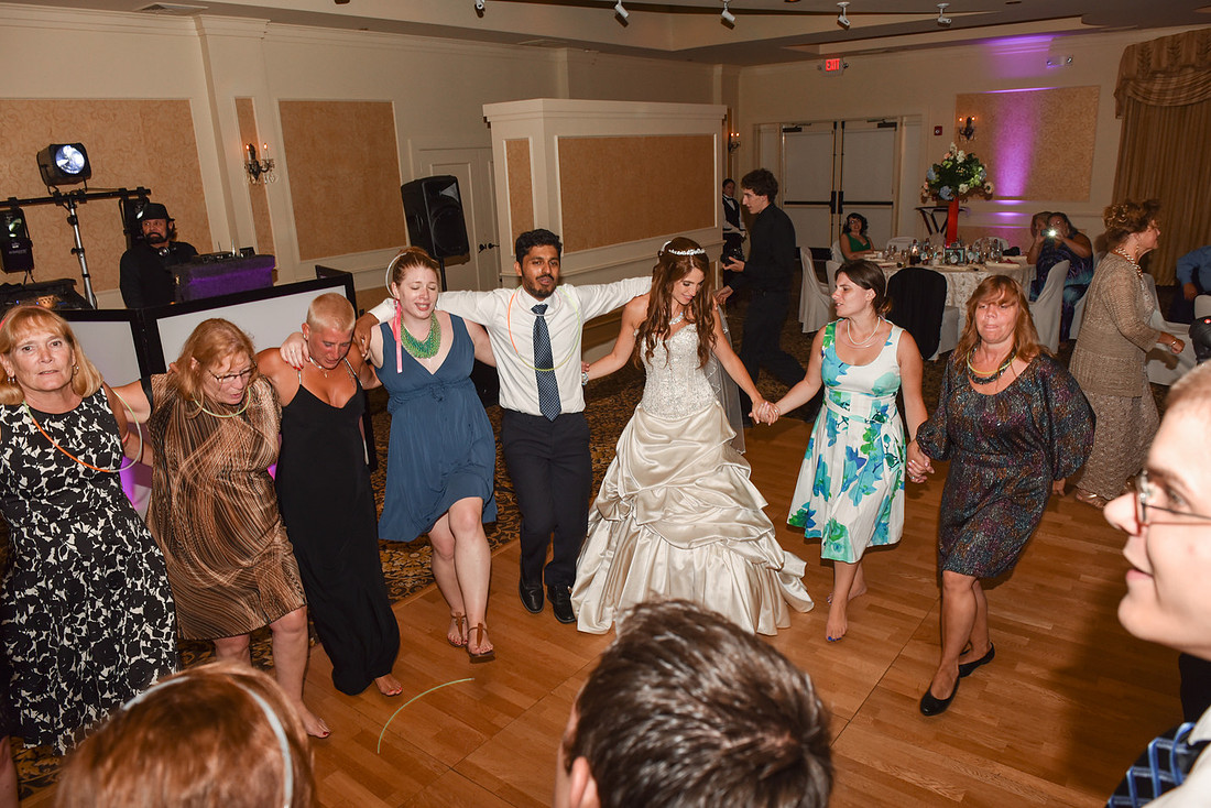 Wedding Pictures The Farmhouse at the Grand Colonial