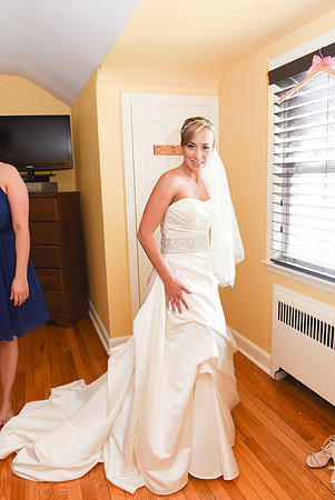 4,bride-wedding-pictures, cherryville-photography, clinton-NJ-wedding-photographer, fun-wedding-pictures, funny-wedding-pictures, getting-ready-wedding-pictures, must-have-wedding-picture, sweet-weddi