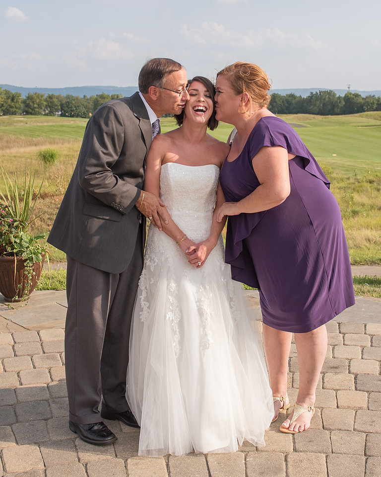 architects-golf-club, cherryville-photography, clinton-NJ-wedding-photographer, must-have-sweet-cute-romantic-wedding-pictures