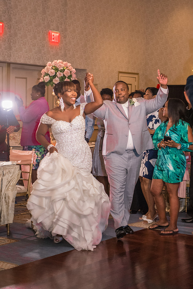 cherryville-photography, clinton-NJ-wedding-photographer, must-have-sweet-cute-romantic-wedding-pictures, the-grove