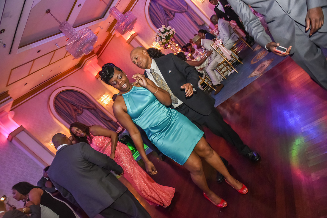 cherryville-photography, clinton-NJ-wedding-photographer, must-have-sweet-cute-romantic-wedding-pictures, the-grove