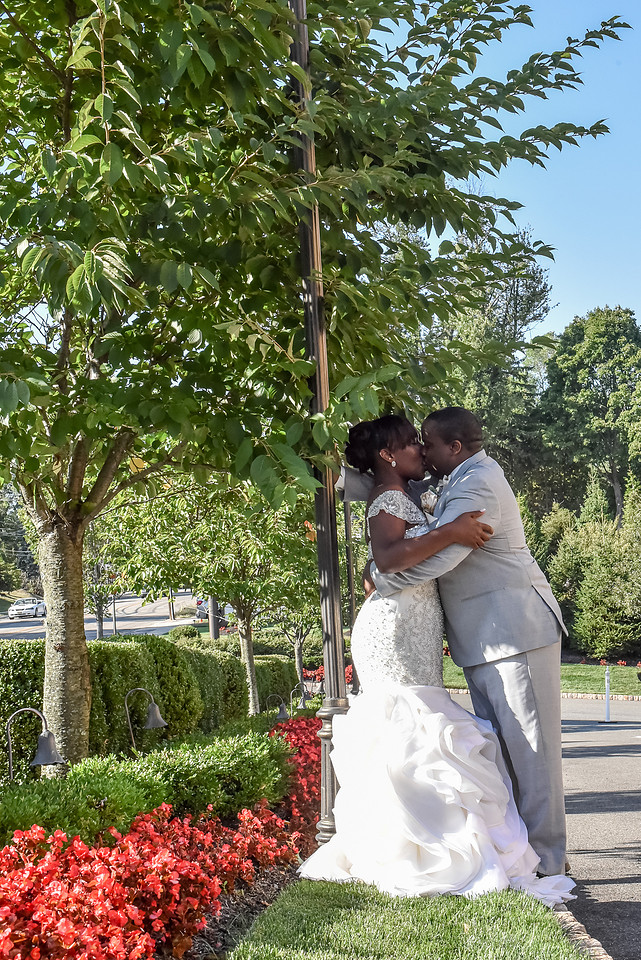 cherryville-photography, clinton-NJ-wedding-photographer, must-have-sweet-cute-romantic-wedding-pictures, the-grove