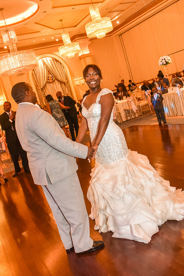 cherryville-photography, clinton-NJ-wedding-photographer, must-have-sweet-cute-romantic-wedding-pictures, the-grove