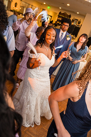 Wedding at BelloGiorno in July taken by Cherryville Photography located in Clinton, NJ-41
