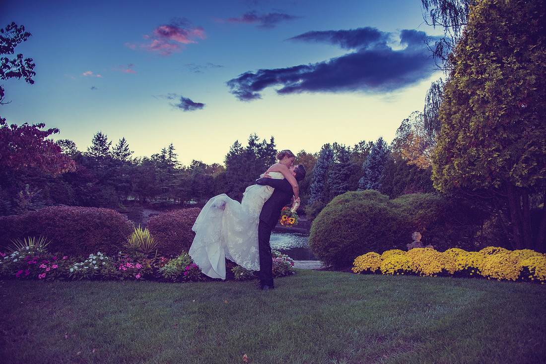 1,bridgewater-manor, cherryville-photography, clinton-NJ-wedding-photographer, must-have-sweet-cute-romantic-wedding-pictures