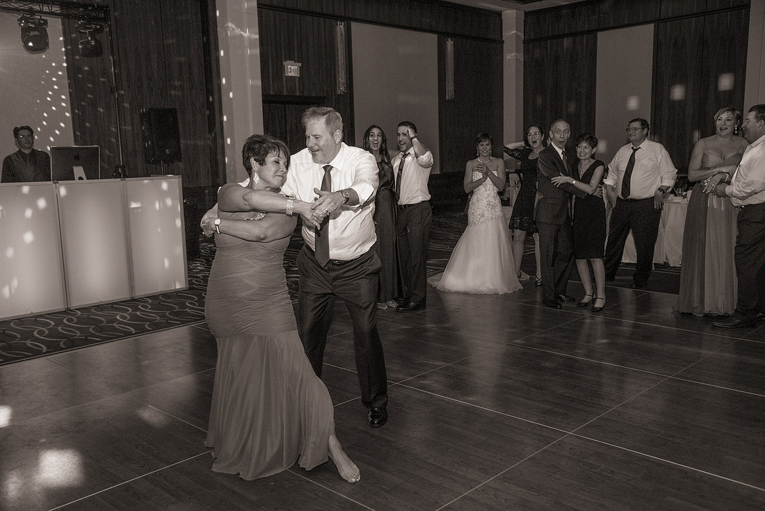 cherryville-photography, clinton-NJ-wedding-photographer, hyatt-new-brunswick, k, must-have-sweet-cute-romantic-wedding-pictures