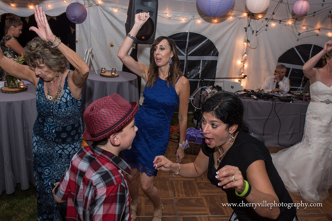 cherryville-photography, clinton-NJ-wedding-photographer, franklin-township-hunterdon-nj, must-have-sweet-cute-romantic-wedding-pictures
