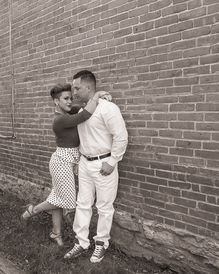 must-have-sweet-cute-romantic-family-pictures-clinton-hunterdon-county-portrait-photographer