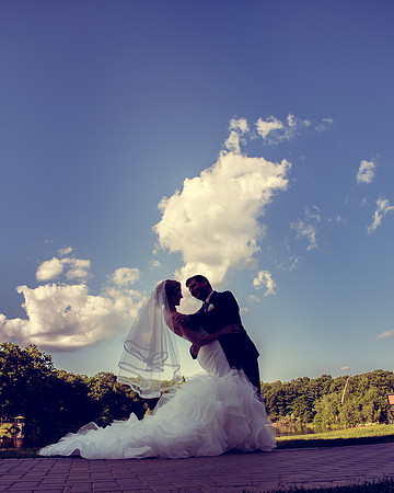 1,clinton-hunterdon-county-NJ-wedding-photographer, cute-sweet--fun-must-have-bride-groom-picture-cherryville-photography-rock-island-lake-club
