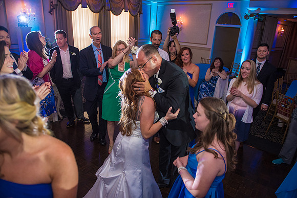 62,clinton-hunterdon-county-NJ-wedding-photographer, cute-sweet--fun-must-have-bride-groom-picture-cherryville-photography-primavera