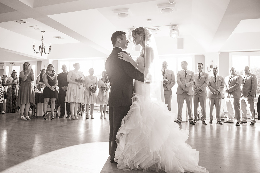 1,clinton-hunterdon-county-NJ-wedding-photographer, cute-sweet--fun-must-have-bride-groom-picture-cherryville-photography-rock-island-lake-club