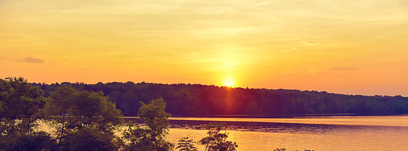 32,clinton-hunterdon-county-NJ-wedding-photographer, cute-sweet--fun-must-have-bride-groom-picture-cherryville-photography-lakehouse-inn