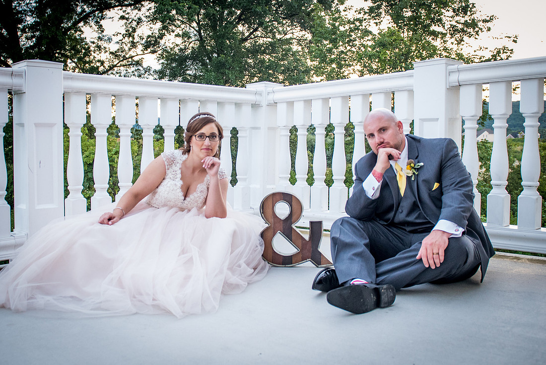 1,clinton-hunterdon-county-NJ-wedding-photographer, cute-sweet--fun-must-have-bride-groom-picture-cherryville-photography-flanders-valley-cc-rustic-barn