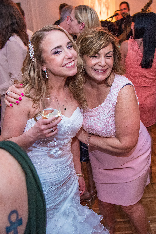 1,Basking-ridge-country-club, cherryville-photography, clinton-hunterdon-country-NJ-wedding-photographer, cross-estates, dolce, must-have-sweet-cute-romantic-wedding-pictures