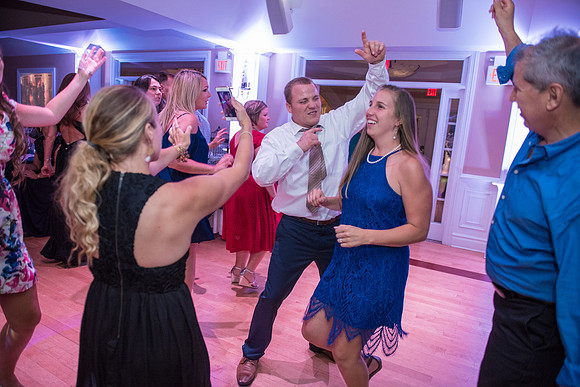 1,clinton-hunterdon-county-NJ-wedding-photographer, cute-sweet--fun-must-have-bride-groom-picture-cherryville-photography-rock-island-lake-club