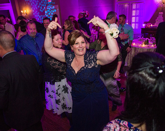 38,cherryville-photography, clinton-hunterdon-country-NJ-wedding-photographer, davids-country-inn, must-have-sweet-cute-romantic-wedding-pictures, the-celebs