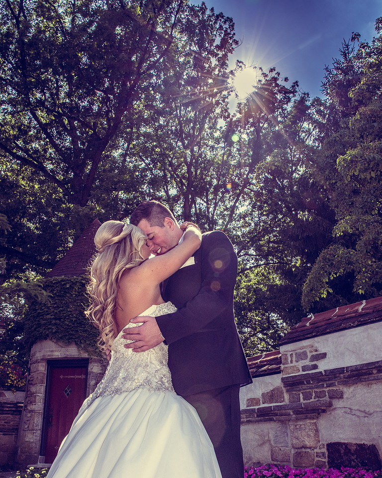 1,clinton-hunterdon-county-NJ-wedding-photographer, cute-sweet--fun-must-have-bride-groom-picture