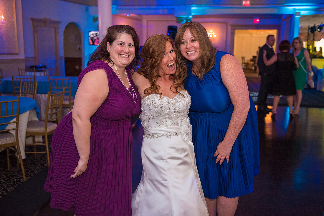 1,clinton-hunterdon-county-NJ-wedding-photographer, cute-sweet--fun-must-have-bride-groom-picture-cherryville-photography-primavera