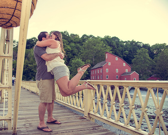 clinton-hunterdon-county-NJ-portrait-photographer, cute-sweet--fun-must-have-engagement-picture-wedding-cherryville-photography