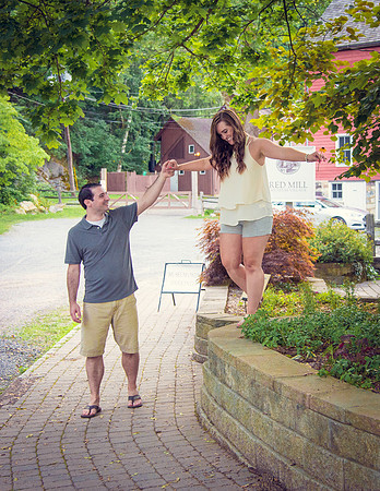 clinton-hunterdon-county-NJ-portrait-photographer, cute-sweet--fun-must-have-engagement-picture-wedding-cherryville-photography