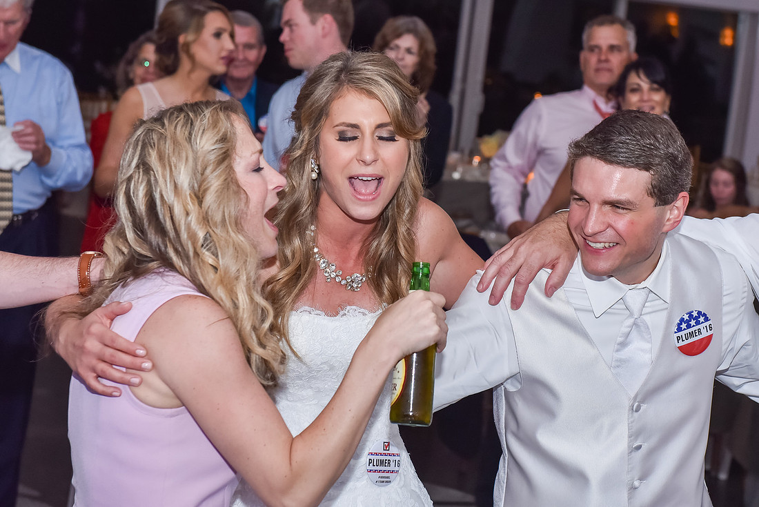 1,clinton-hunterdon-county-NJ-wedding-photographer, cute-sweet--fun-must-have-bride-groom-picture-cherryville-photography-lakehouse-inn
