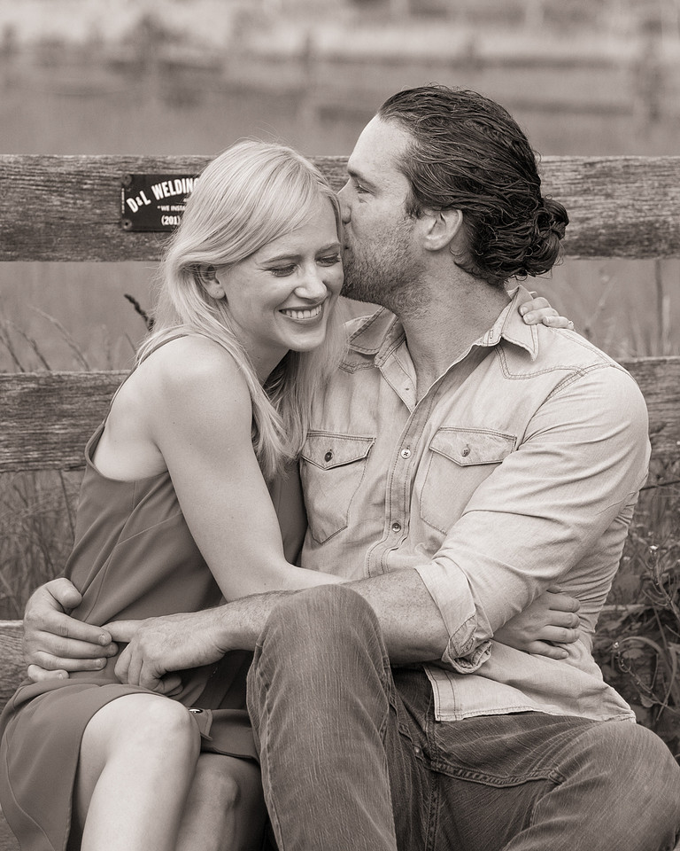 2,clinton-hunterdon-county-NJ-wedding-photographer, cute-sweet--fun-must-have-bride-groom-picture, cute-sweet--fun-must-have-engagement-picture