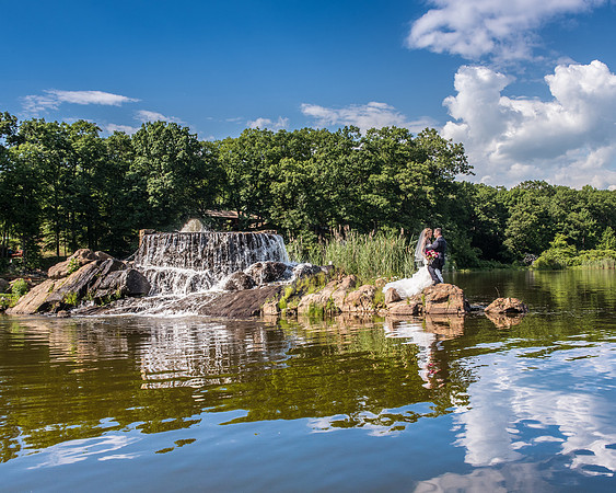 1,clinton-hunterdon-county-NJ-wedding-photographer, cute-sweet--fun-must-have-bride-groom-picture-cherryville-photography-rock-island-lake-club