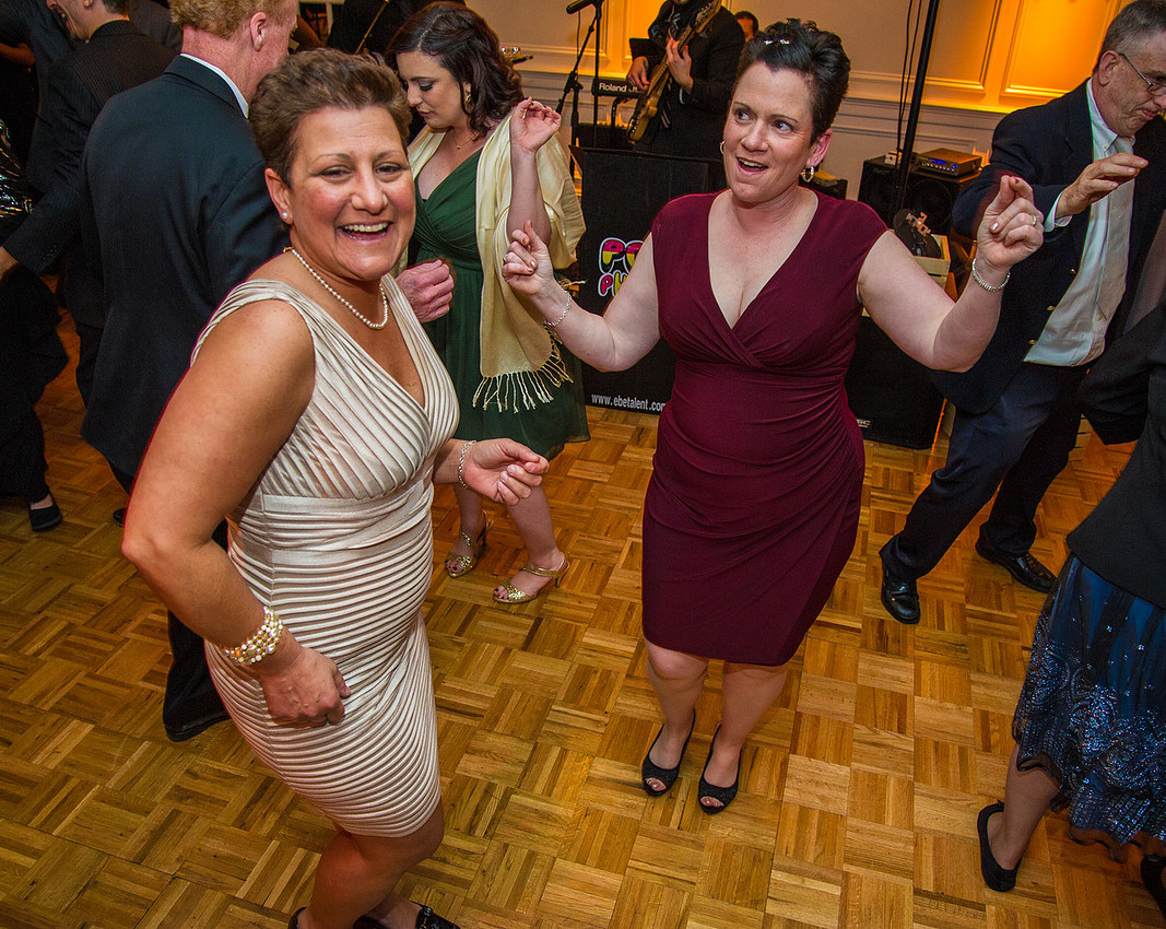 1,Basking-ridge-country-club, cherryville-photography, clinton-hunterdon-country-NJ-wedding-photographer, cross-estates, dolce, must-have-sweet-cute-romantic-wedding-pictures