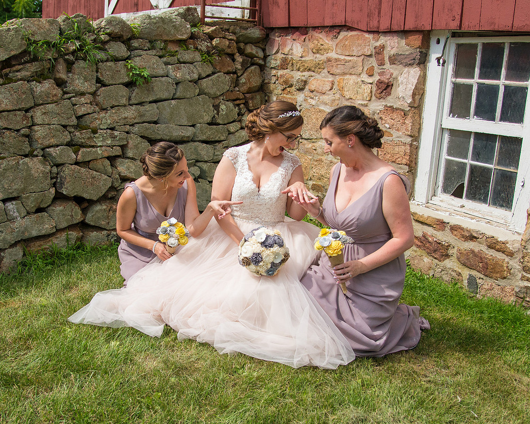 1,clinton-hunterdon-county-NJ-wedding-photographer, cute-sweet--fun-must-have-bride-groom-picture-cherryville-photography-flanders-valley-cc-rustic-barn