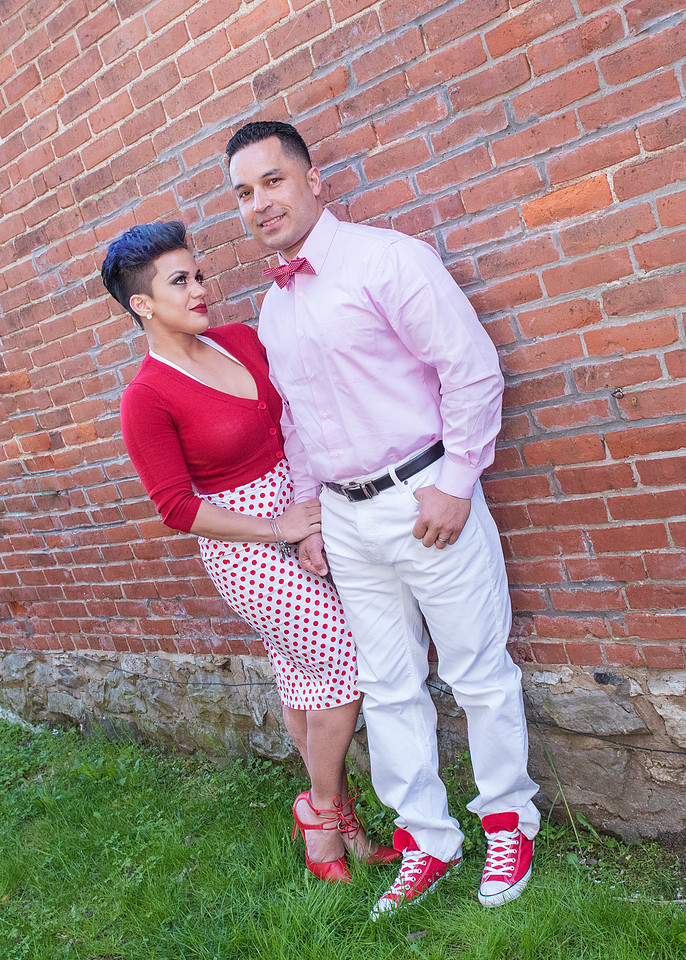 must-have-sweet-cute-romantic-family-pictures-clinton-hunterdon-county-portrait-photographer