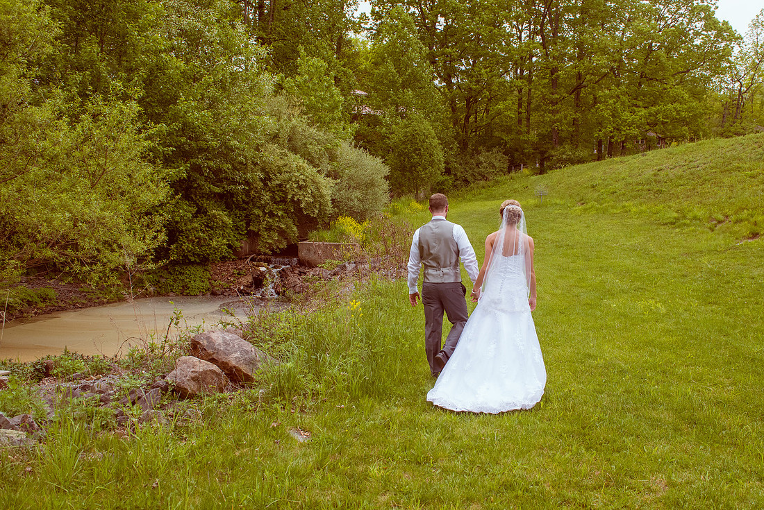 1,clinton-hunterdon-county-NJ-wedding-photographer, cute-sweet--fun-must-have-bride-groom-picture-camp-tecumseh-cherryville-photography