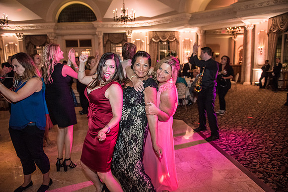 114,clinton-hunterdon-county-NJ-wedding-photographer, cute-sweet--fun-must-have-bride-groom-picture