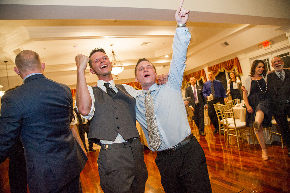1,clinton-hunterdon-county-NJ-wedding-photographer, cute-sweet--fun-must-have-bride-groom-picture-architechts-golf-club