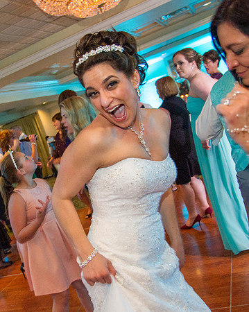 1,clinton-hunterdon-county-NJ-wedding-photographer, cute-sweet--fun-must-have-bride-groom-picture-olde-mill-inn