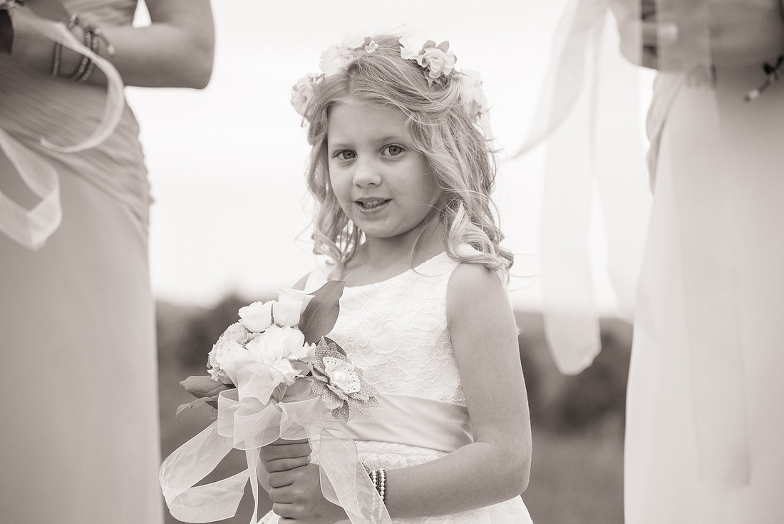 1,clinton-hunterdon-county-NJ-wedding-photographer, cute-sweet--fun-must-have-bride-groom-picture-architechts-golf-club