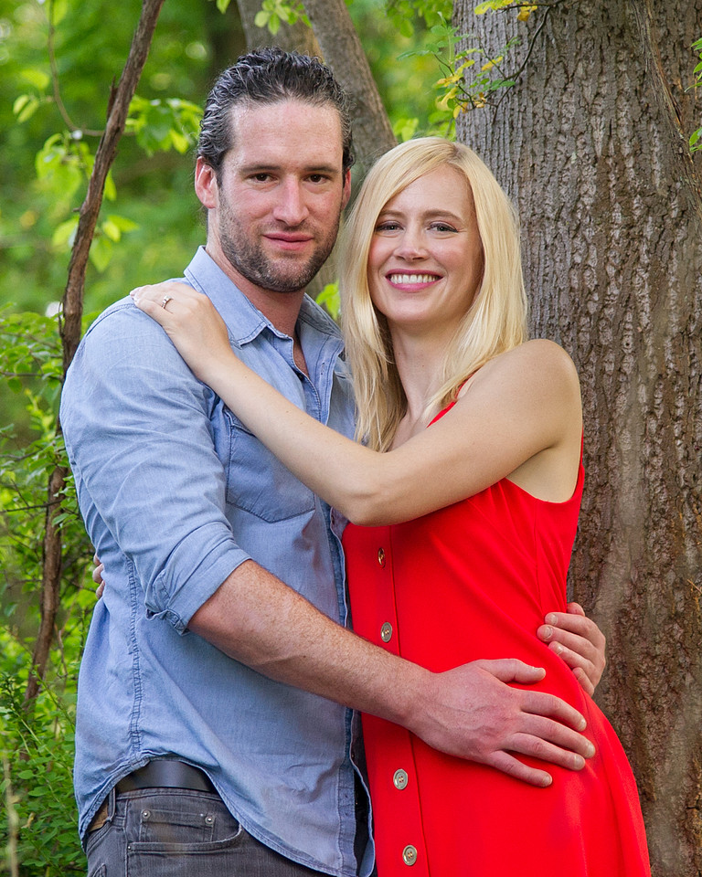 2,clinton-hunterdon-county-NJ-wedding-photographer, cute-sweet--fun-must-have-bride-groom-picture, cute-sweet--fun-must-have-engagement-picture