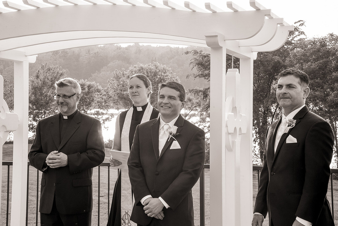 1,clinton-hunterdon-county-NJ-wedding-photographer, cute-sweet--fun-must-have-bride-groom-picture-cherryville-photography-lakehouse-inn