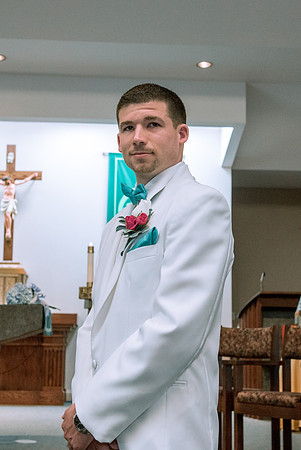 4,clinton-hunterdon-county-NJ-wedding-photographer, cute-sweet--fun-must-have-bride-groom-picture-cherryville-photography-primavera