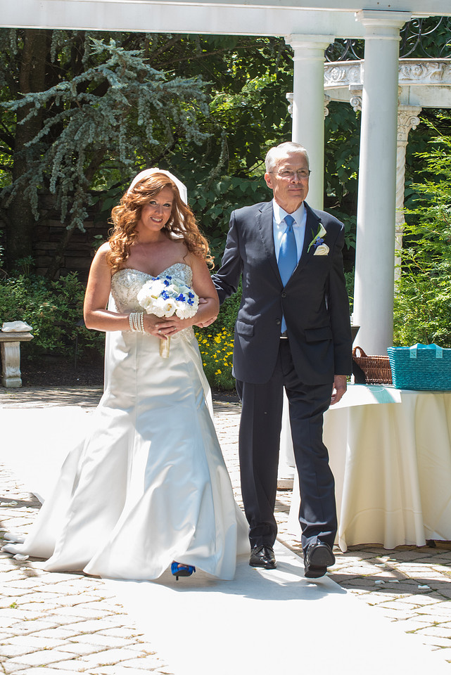 1,clinton-hunterdon-county-NJ-wedding-photographer, cute-sweet--fun-must-have-bride-groom-picture-cherryville-photography-primavera