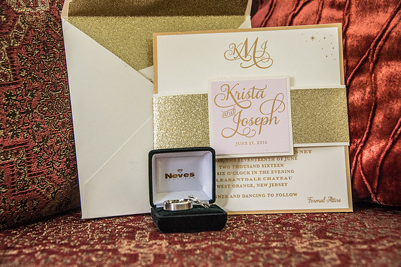 23,clinton-hunterdon-county-NJ-wedding-photographer, cute-sweet--fun-must-have-bride-groom-picture