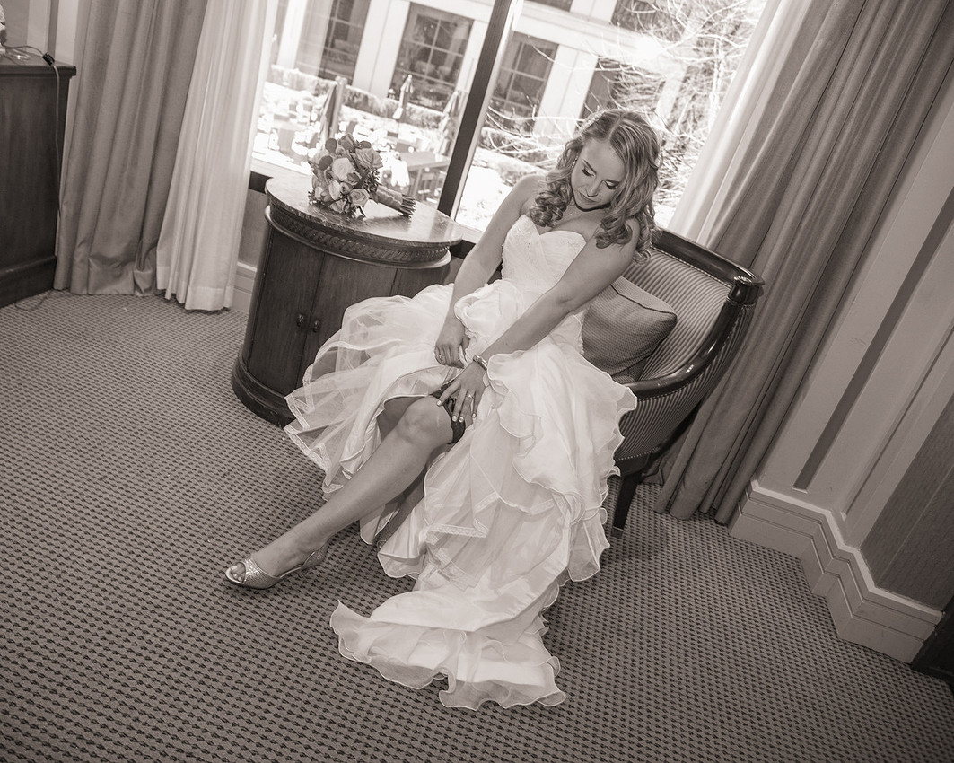 1,Basking-ridge-country-club, cherryville-photography, clinton-hunterdon-country-NJ-wedding-photographer, cross-estates, dolce, must-have-sweet-cute-romantic-wedding-pictures