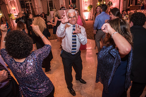 109,clinton-hunterdon-county-NJ-wedding-photographer, cute-sweet--fun-must-have-bride-groom-picture