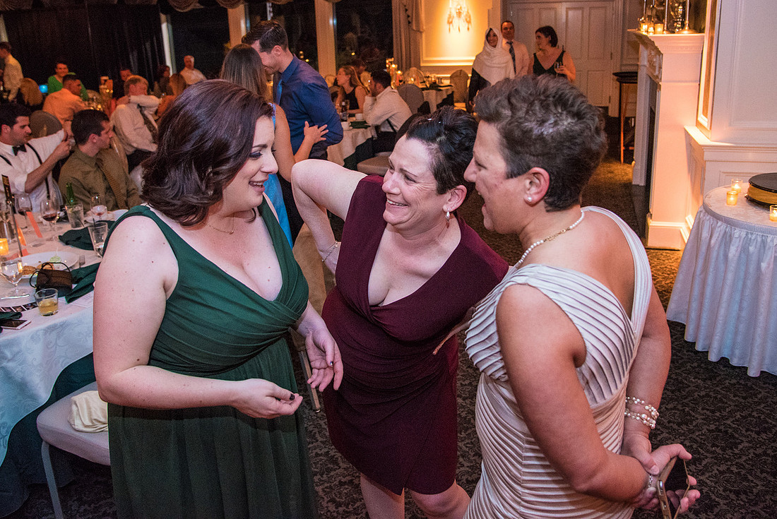 1,Basking-ridge-country-club, cherryville-photography, clinton-hunterdon-country-NJ-wedding-photographer, cross-estates, dolce, must-have-sweet-cute-romantic-wedding-pictures